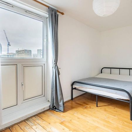 Spacious Room With City Skyline Views Close To London Eye Eksteriør billede