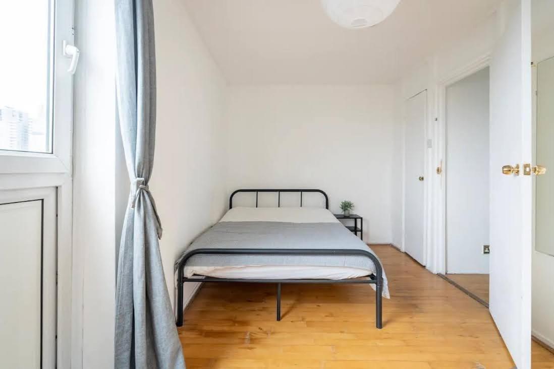 Spacious Room With City Skyline Views Close To London Eye Eksteriør billede